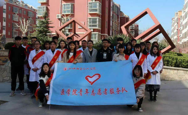 进社区.jpg